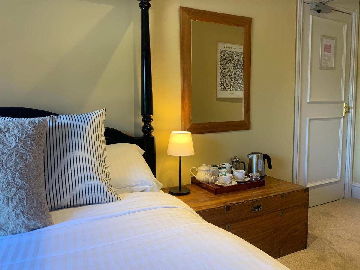 The Black Swan Inn Devizes Eksteriør bilde